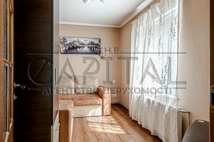 будинок за адресою Вишнева