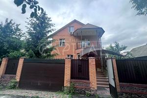 дом по адресу Купріна ул.