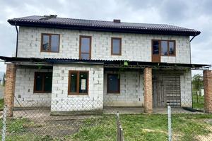 будинок за адресою вул. Паркова