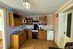 будинок за адресою с. Закрівці, Заставна вул., 8