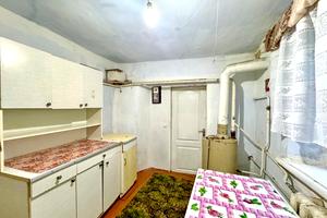 квартира за адресою Погранична, 37