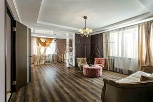 будинок за адресою с. Петропавлівська борщагівка, Вишнева, 1