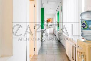 комерційна за адресою Шовковична вул., 34