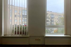 комерційна за адресою Січових Стрільців вул. (Артема), 50