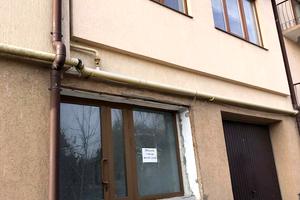 коммерческая по адресу Павла Тичини ул., 2