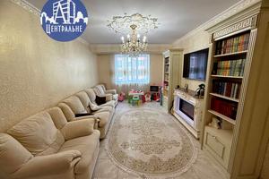 квартира по адресу Героев Майдана ул. (Червоноармейская), 53