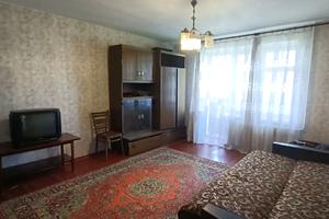 квартира за адресою Павла Глазового вул. (Балакіна), 4