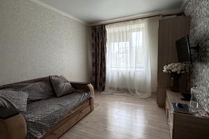 квартира за адресою Середній пров., 2а