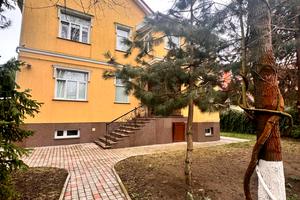 будинок за адресою с. Фонтанка, Горіхова вул., 17