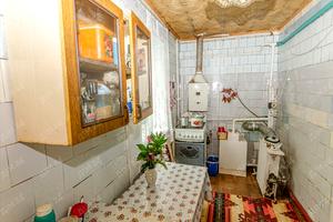 будинок за адресою Центральна, 1