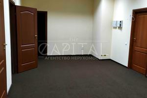 комерційна за адресою Новокостянтинівська вул., 13/10