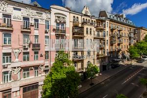 комерційна за адресою Костельна вул., 6