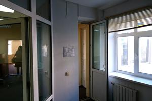 комерційна за адресою Турівська вул., 31