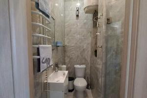 квартира за адресою Миколаївська вул. (Короленка), 3