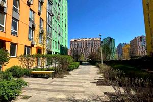 комерційна за адресою Соборності просп. (Возз'єднання), 17