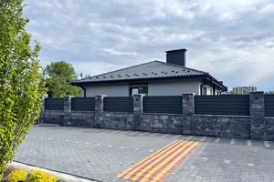 будинок за адресою смт. Гостомель, Остромирська вул., 1