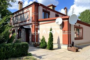 будинок за адресою Карпеко Карого, 50