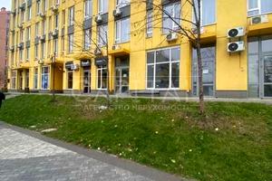 комерційна за адресою Березнева вул., 12