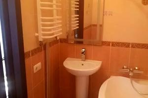 квартира за адресою Тролейбусна вул., 24