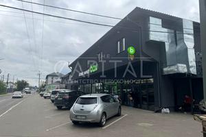 комерційна за адресою Центральна вул., 1