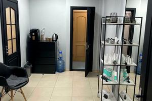 комерційна за адресою Леся Курбаса просп., 7-Б