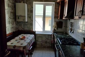 будинок за адресою центральна