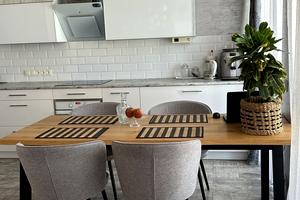 квартира за адресою Вишнева вул., 26