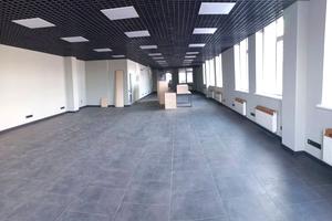 комерційна за адресою Степана Бандери просп. (Московський), 9 Б