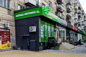 комерційна за адресою Митрополита Василя Липківського вул. (Урицького), 25