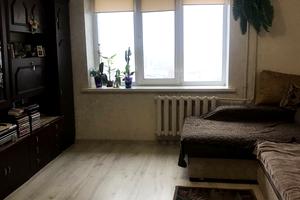 квартира за адресою Парникова вул., 18
