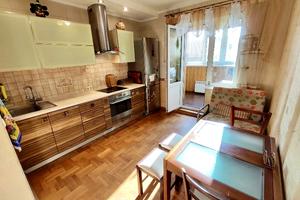 квартира за адресою Милославська вул., 4