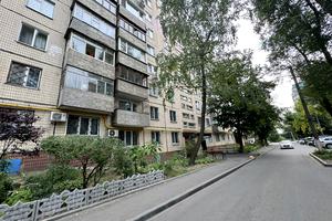 квартира за адресою Крушельницької пров. (Людмили Мокієвської), 1