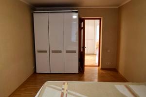 квартира за адресою Образцова вул., 1