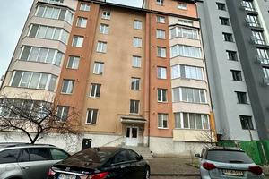 квартира за адресою Гетьмана Петра Дорошенка вул., 28в