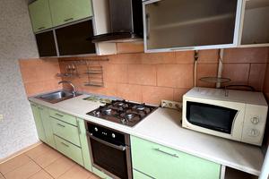 квартира по адресу Ильфа и Петрова ул., 63/1