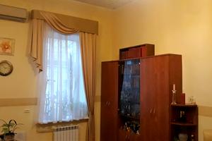 комерційна за адресою Овруцька вул., 21