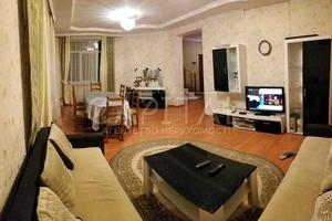 будинок за адресою 4-та лінія вул., 30