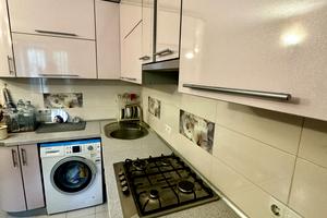 квартира за адресою Жоліо Кюрі вул., 32
