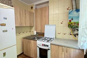 квартира за адресою Дністерська вул., 2