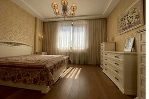 будинок за адресою Василя Сліпака вул. (Єрмолової), 1