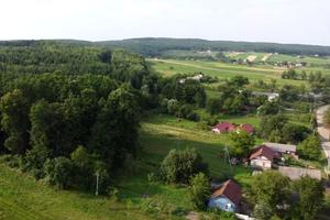 комерційна за адресою Центральна, 1
