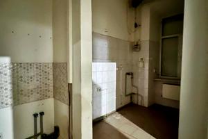 комерційна за адресою Січових Стрільців вул. (), 8
