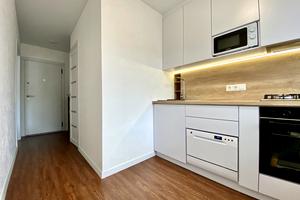 квартира за адресою Карнелюка, 23