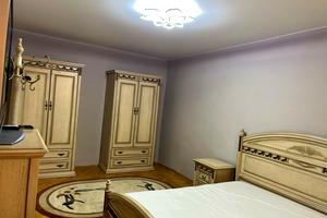 квартира за адресою Чорновола вул., 132