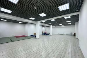 комерційна за адресою Замостянська вул. (50-річчя Перемоги), 15