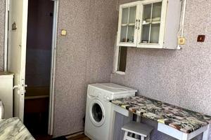 будинок за адресою Довга вул.