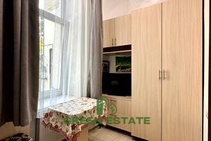 квартира за адресою тарнавського, 10