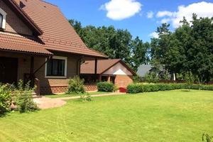 дом по адресу Парниковая ул., 77