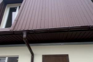 дом по адресу п. Лески, Будівельна, 11