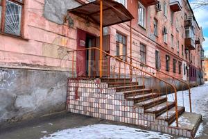комерційна за адресою Колачевского, 107